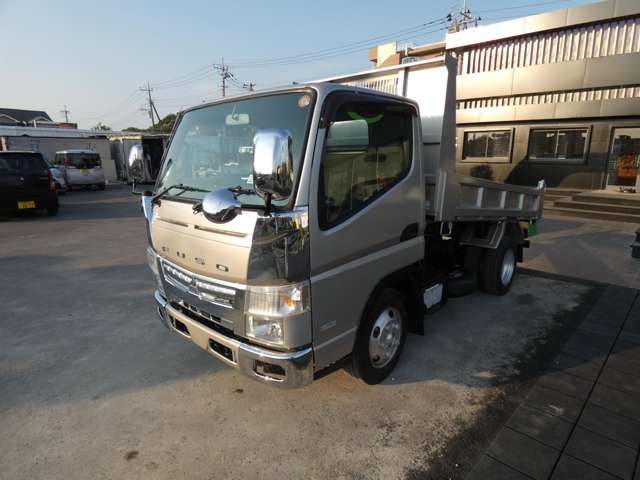 Mitsubishi Fuso Canter 4