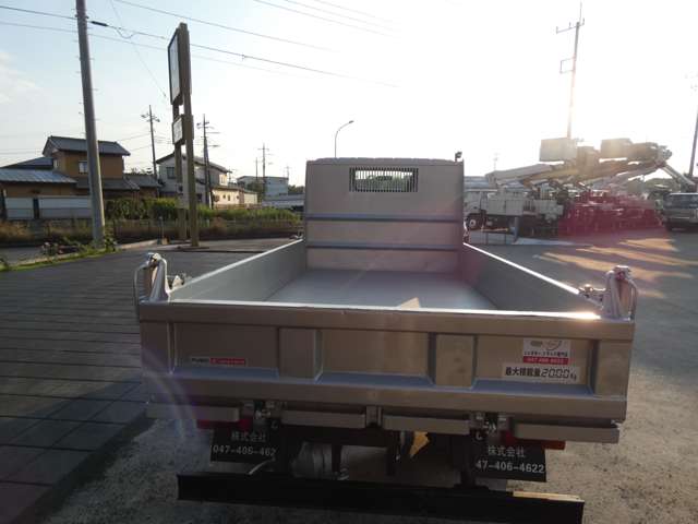 Mitsubishi Fuso Canter 7
