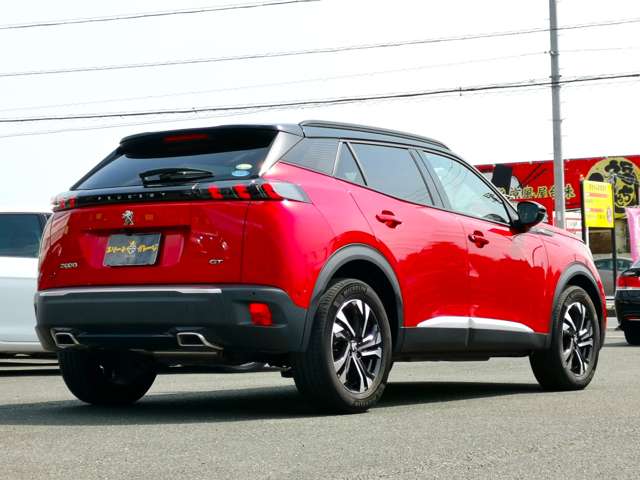 Peugeot SUV 2008 10