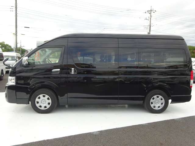 Toyota Hiace 10