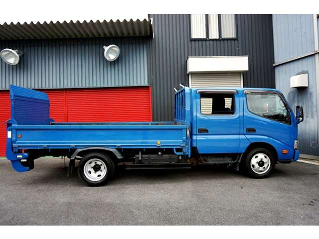 Hino Dutro 10