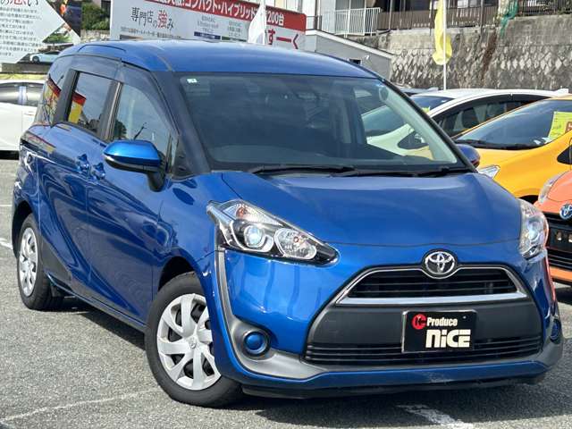 Toyota Sienta 8