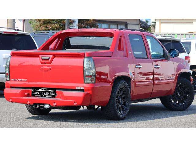 Chevrolet Avalanche 7