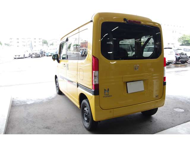 Honda N-VAN 11