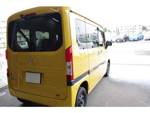 Honda N-VAN 12