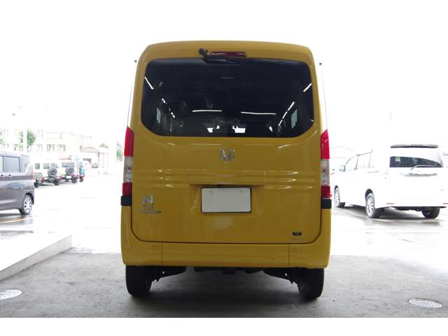 Honda N-VAN 10
