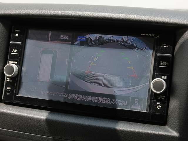 Nissan NV350 Caravan Wagon 6
