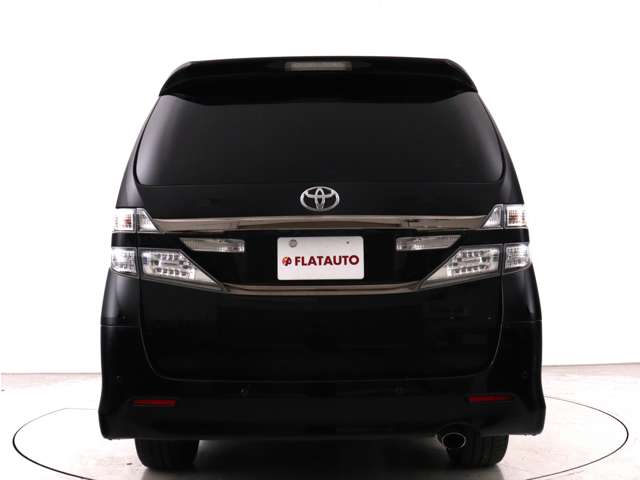 Toyota Vellfire 9