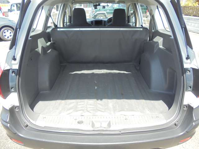 Nissan AD 10