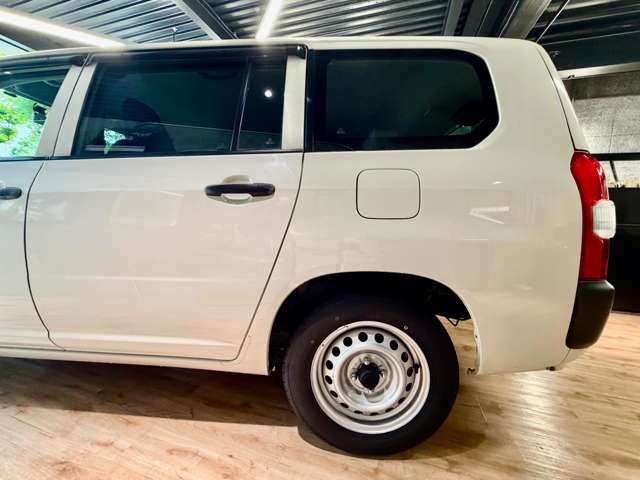 Toyota Probox Van 7