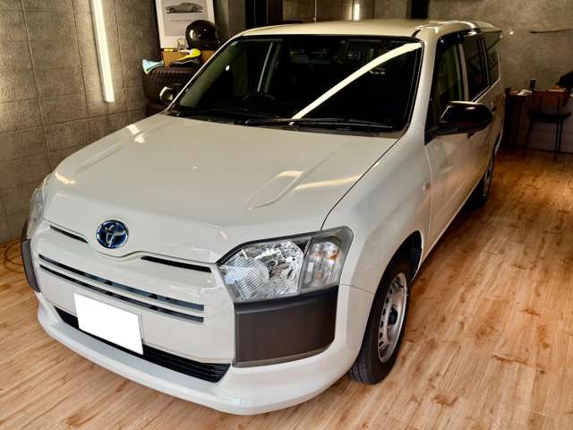 Toyota Probox Van 9