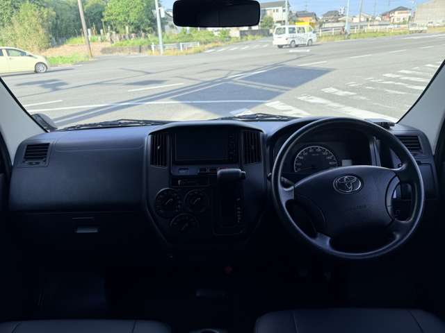 Toyota Light Ace Van 9