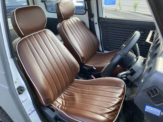 Suzuki Jimny 12