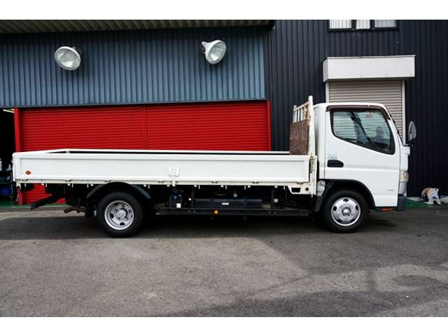 Mitsubishi Fuso Canter 11