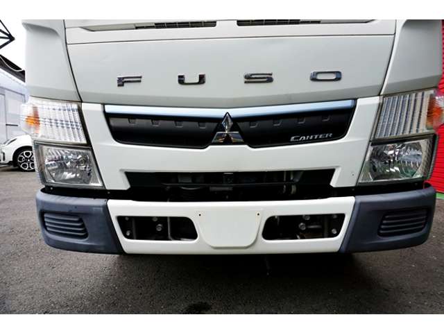 Mitsubishi Fuso Canter 2