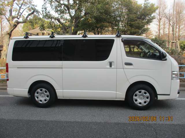 Toyota Regius Ace 12