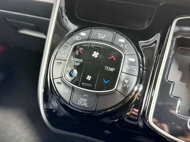 Toyota Esquire 10