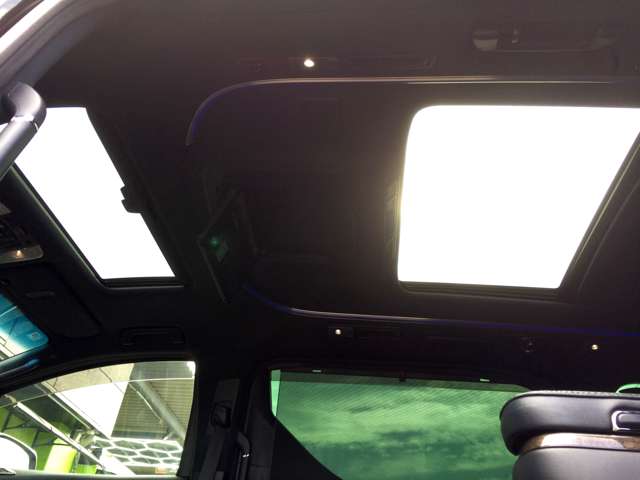 Toyota Alphard 3