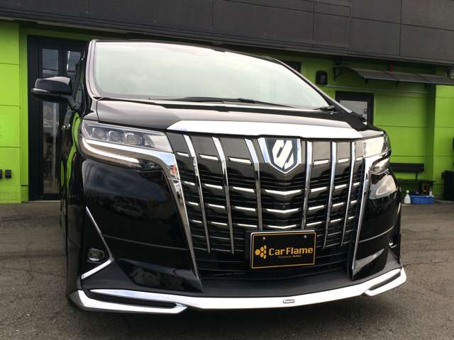 Toyota Alphard 4