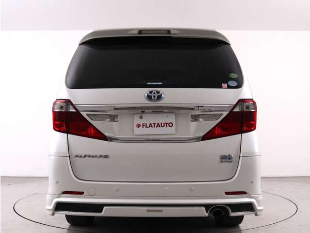 Toyota Alphard Hybrid 10