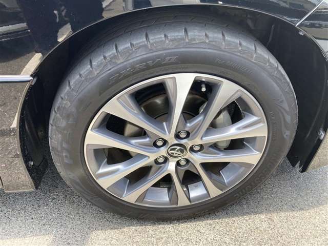 Toyota Estima 10