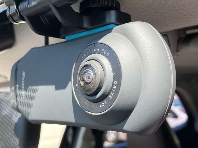 Toyota Yaris Cross 4