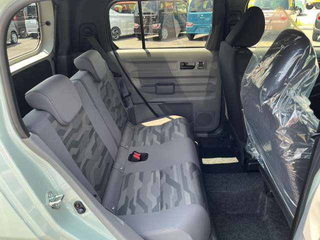 Daihatsu Taft 12