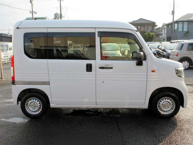 Honda N-VAN 12