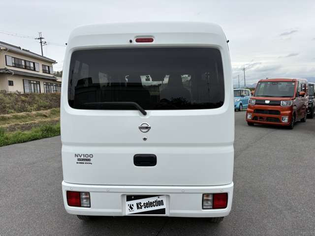 Nissan NV100 Clipper 12