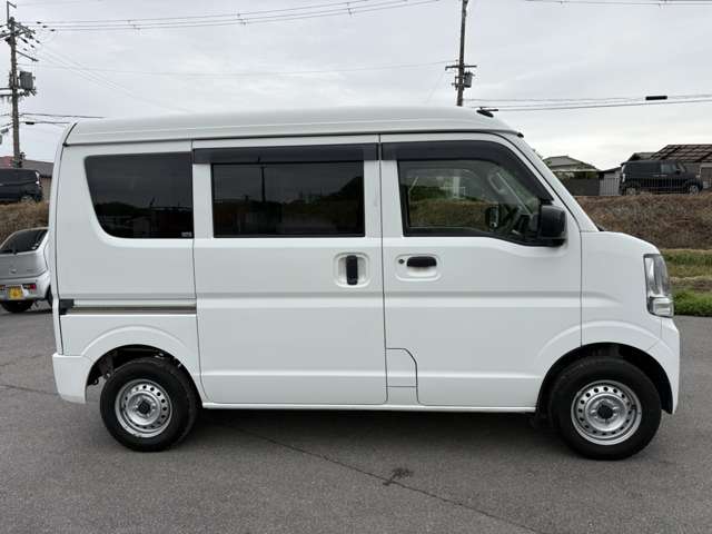 Nissan NV100 Clipper 10