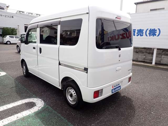 Suzuki Every 11