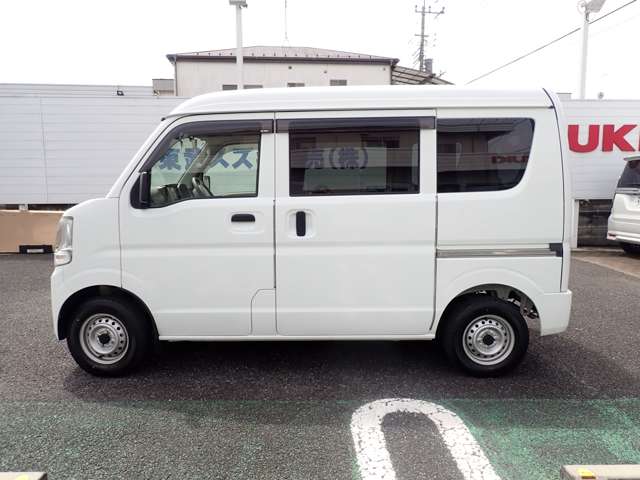 Suzuki Every 12