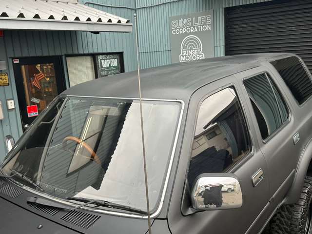 Toyota Hilux Surf 9