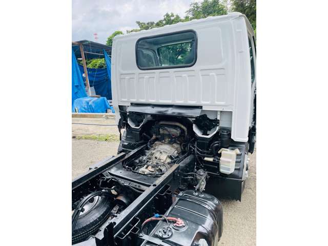 Isuzu Elf 11