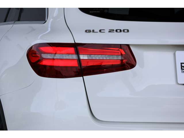 Mercedes-Benz GLC 8