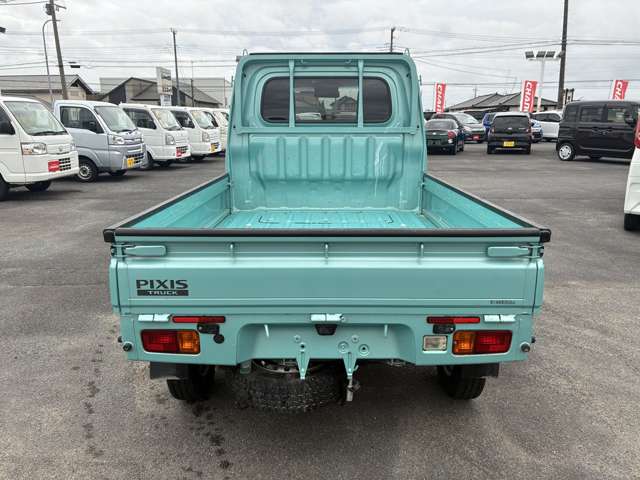 Toyota Pixis Truck 9