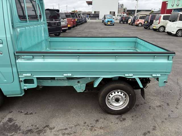Toyota Pixis Truck 10