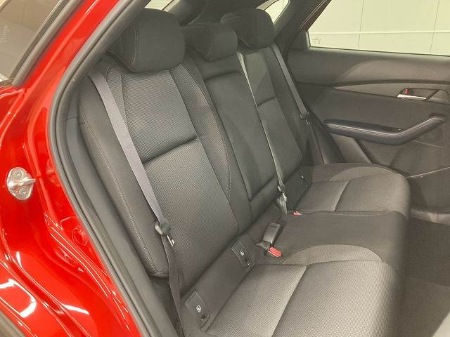 Mazda CX-30 12