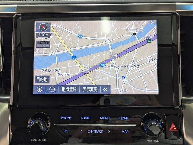 Toyota Alphard 3