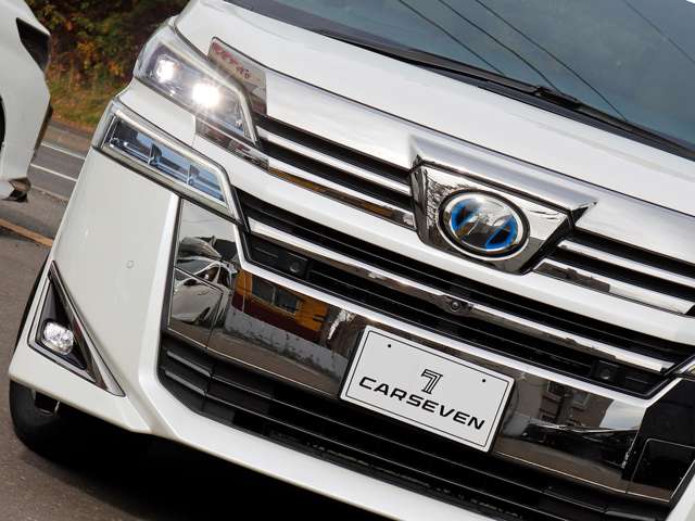 Toyota Vellfire 5