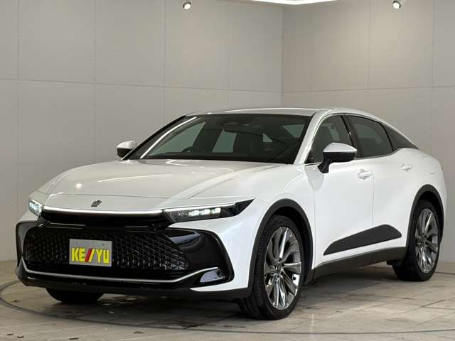 Toyota Crown Crossover 3