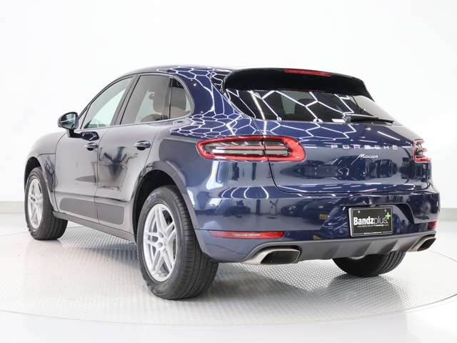 Porsche Macan 6