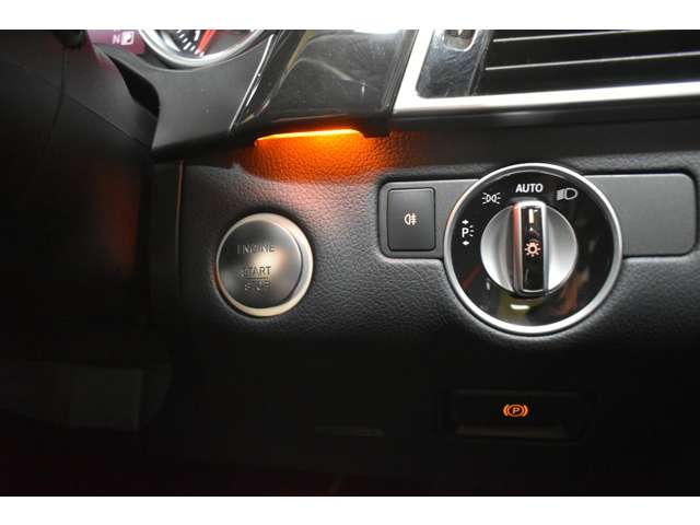 Mercedes-Benz GLE 8