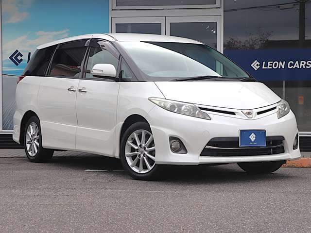 Toyota Estima 8