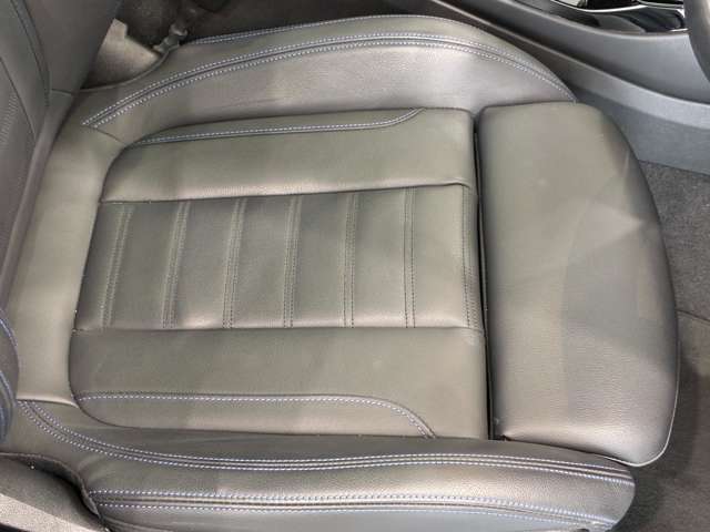 BMW iX3 11