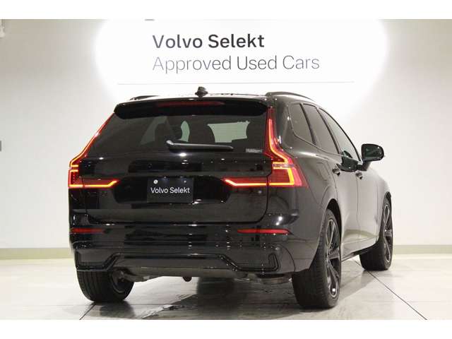 Volvo XC60 8