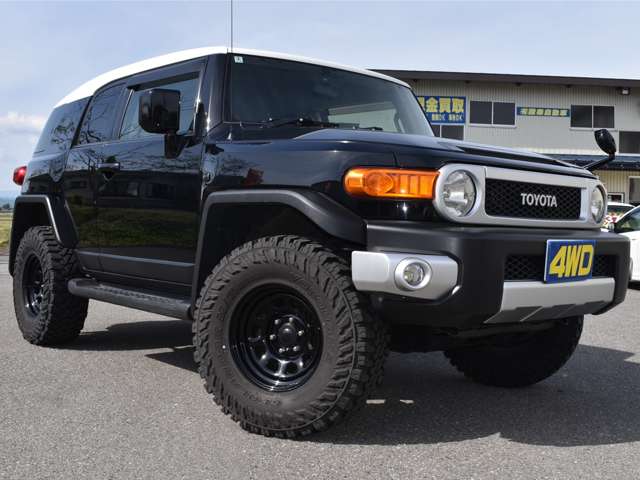 Toyota FJ Cruiser 3