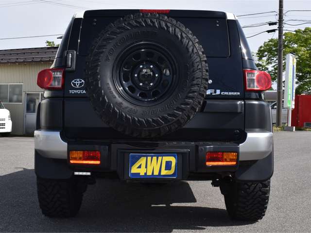 Toyota FJ Cruiser 7