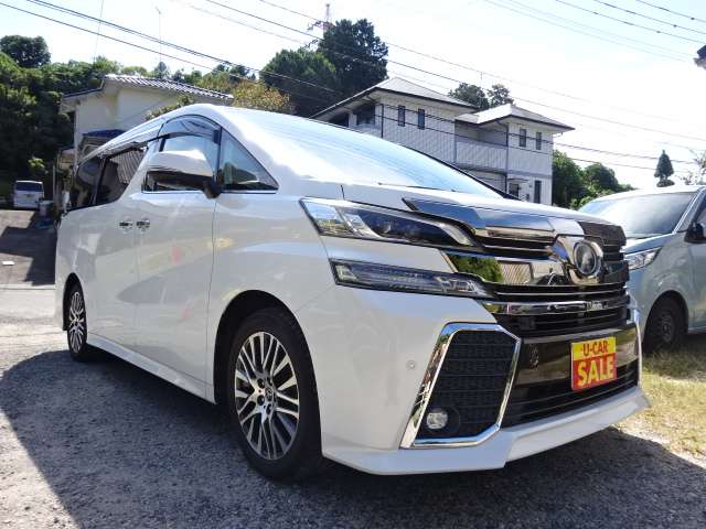 Toyota Vellfire 6