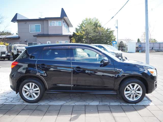 Mitsubishi RVR 11